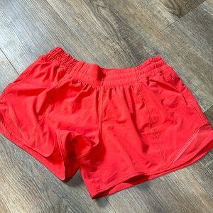 Lululemon Hotty Hot Short II *4" Razzle 8
